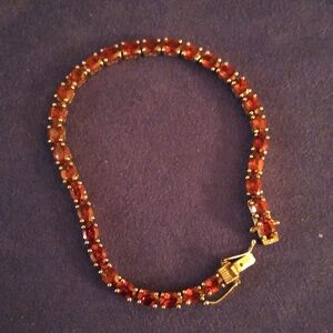 Red Garnet bracelet size 8, 925 stamped on it.